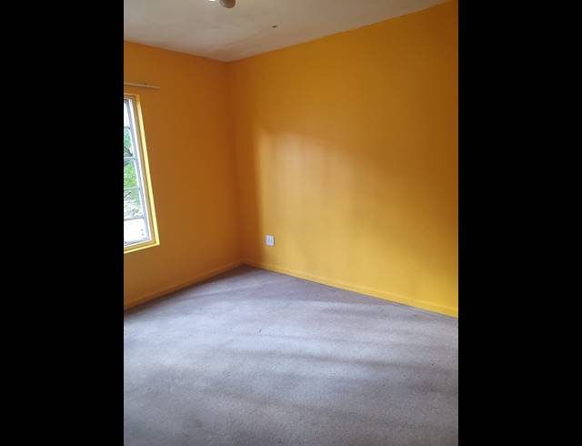 2 BEDROOM APARTMENT FOR SALE IN PELHAM